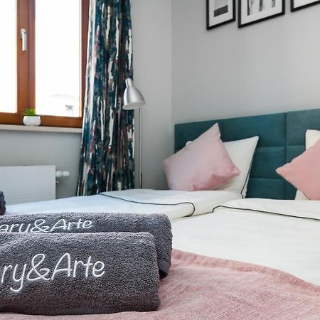 Mary&Arte Apartments Browar Lubicz คราคูฟ ภายนอก รูปภาพ