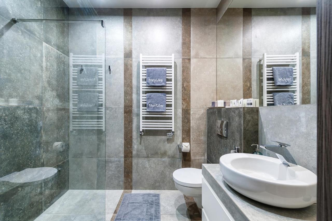 Mary&Arte Apartments Browar Lubicz คราคูฟ ภายนอก รูปภาพ